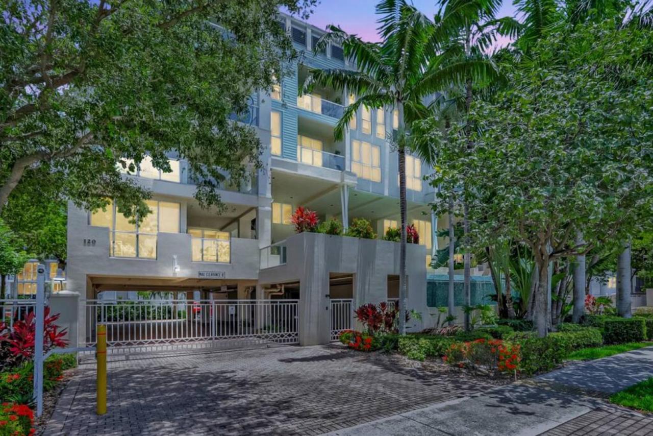 Coastal Deerfield Retreat 3 Bed 2 Bath *