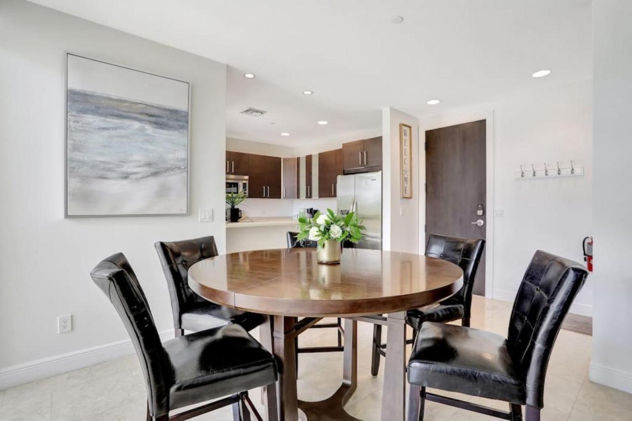 Coastal Deerfield Retreat 3 Bed 2 Bath Apartment