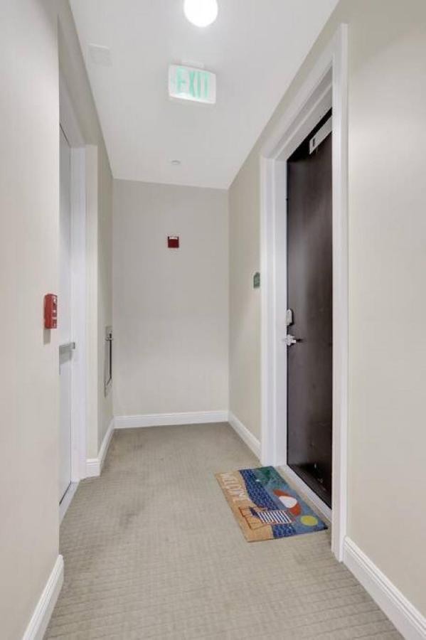 Coastal Deerfield Retreat 3 Bed 2 Bath