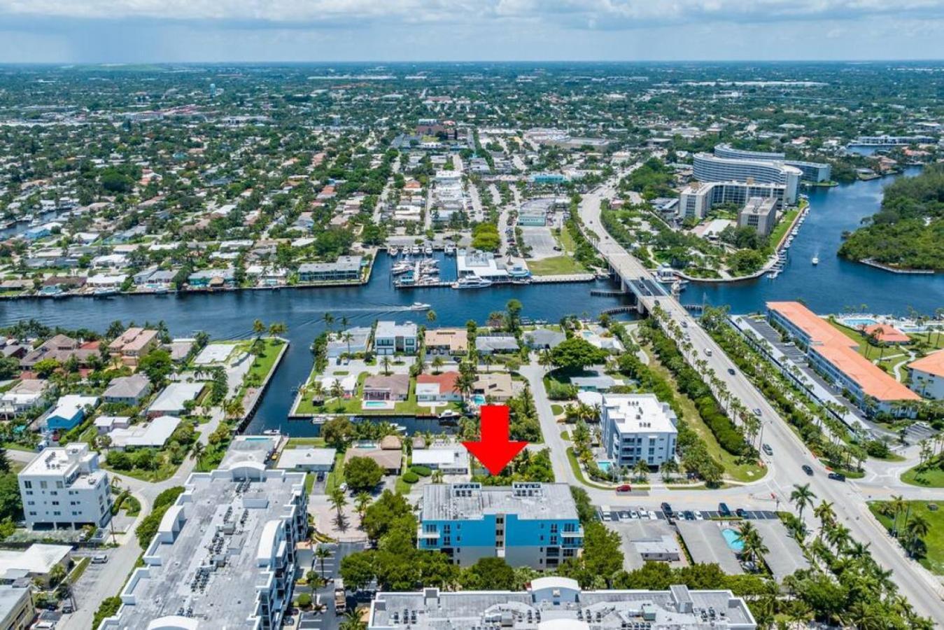 Apartment Coastal Deerfield Retreat 3 Bed 2 Bath *
